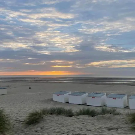 In Near Sint-andre Beach, Cleaning Included *